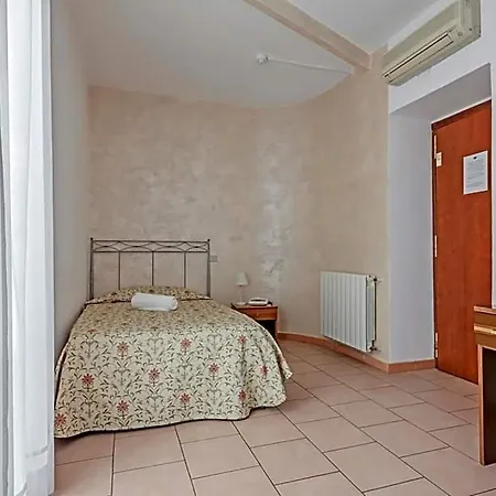 Rondo Hotel