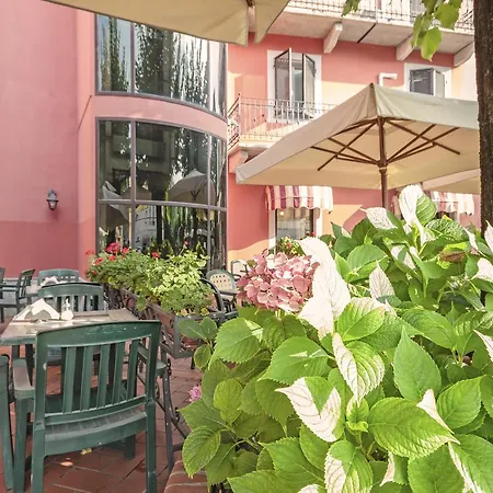 Rondo Hotel 3*